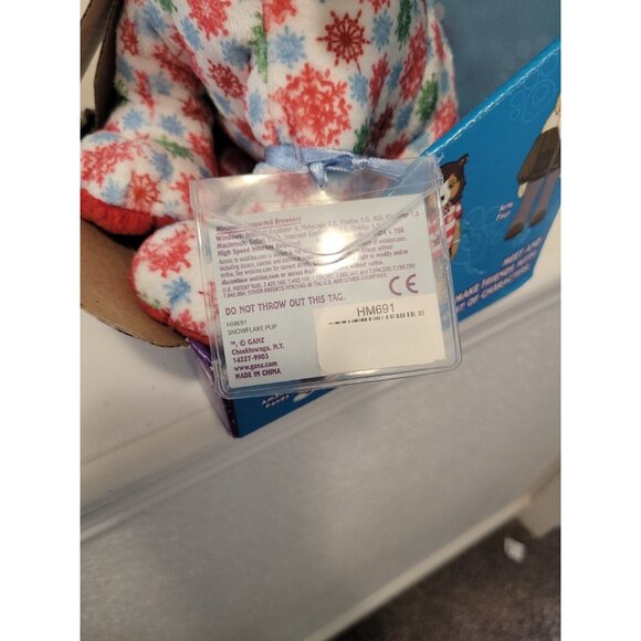 Webkinz Snowflake Pup With Code Unused New Damaged Box - Picture 6 of 6